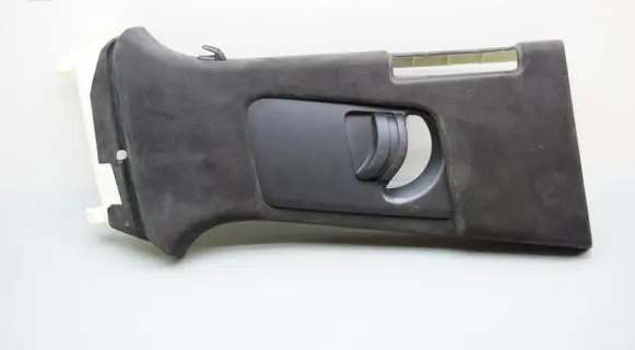 Audi Q7 4M (B) pillar trim (top) 4M0867244B