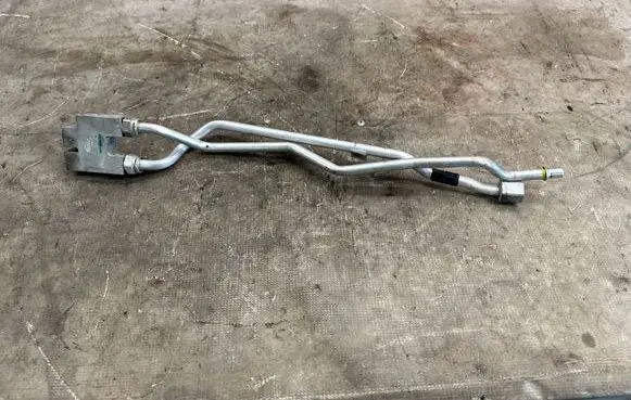 Alfa Romeo Stelvio Coolant level relay 670052354