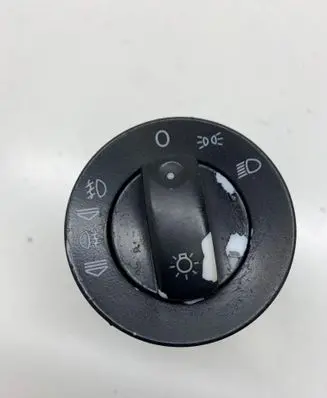Audi A4 S4 B7 8E 8H Light switch 8E0941531C