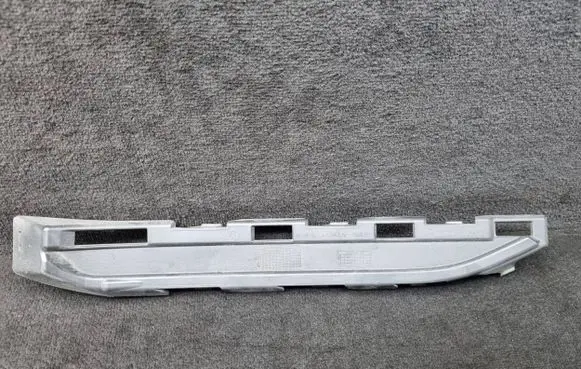 Audi Q7 4M Front bumper splitter molding 4M0807749B