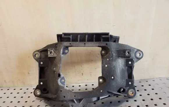 Audi A6 C7 Gearbox mounting bracket 4G0399263G
