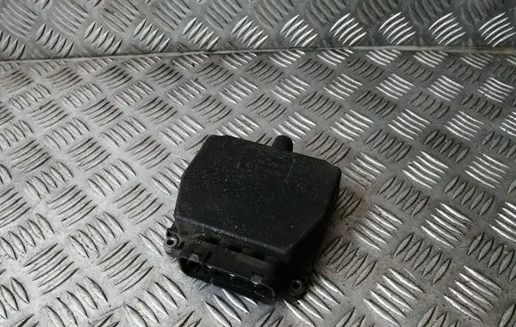 Skoda Fabia Mk2 (5J) Turbo solenoid valve 6Q0906625A