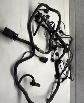 Volkswagen PASSAT B7 Engine installation wiring loom 07Z906379A