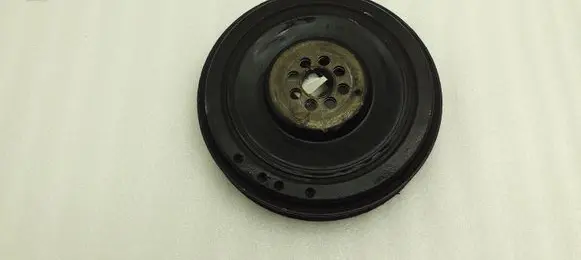 Audi Q7 4L Crankshaft pulley 059105251
