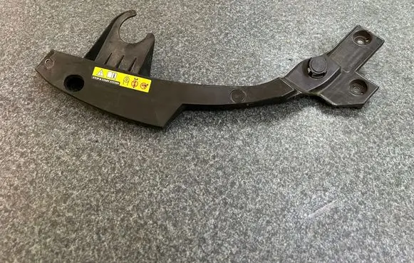 Peugeot Expert Headlight/headlamp mounting bracket 9826095480