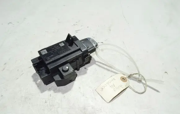 Audi A4 S4 B8 8K Ignition lock 8K0909131C