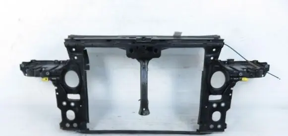 Volkswagen Touareg I Top upper radiator support slam panel 