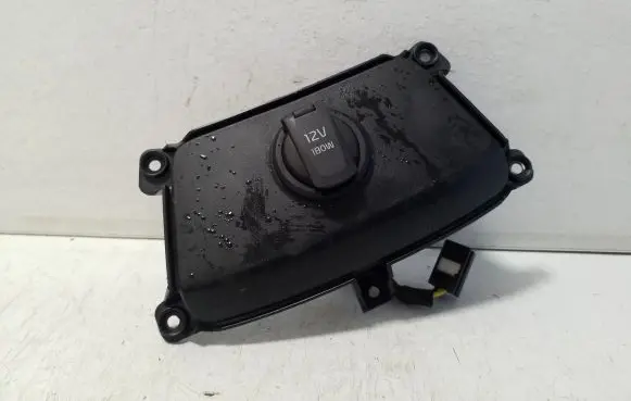 KIA Sportage 12 V Socket (rear) 84638F1201