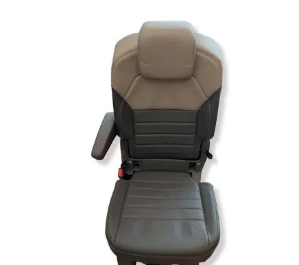 Volkswagen Multivan T7 Second row seats 2407645068