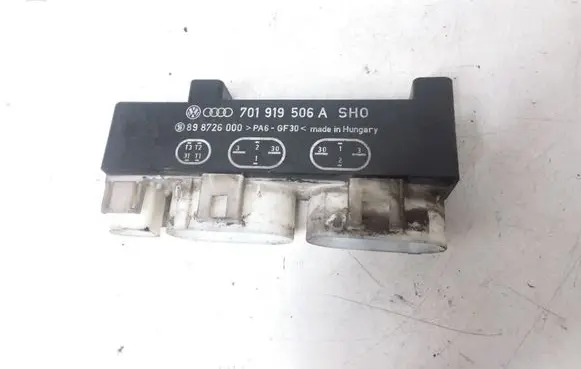 Volkswagen Transporter - Caravelle T4 Coolant fan relay 701919506A 898726000