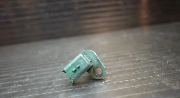 Volvo V50 Oil temperature sensor 96444227