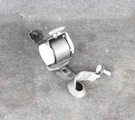Opel Insignia A Rear seatbelt 17122013