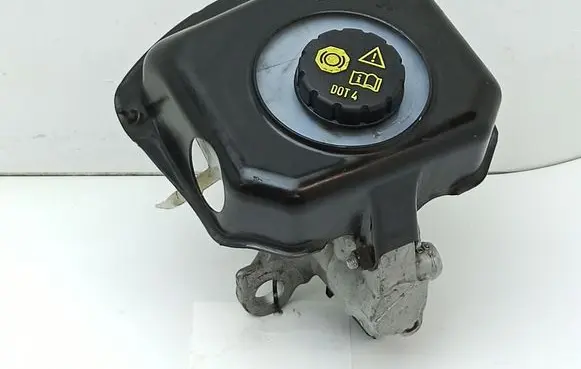 Audi A4 S4 B9 8W Master brake cylinder 1K0945459C 8W0611367