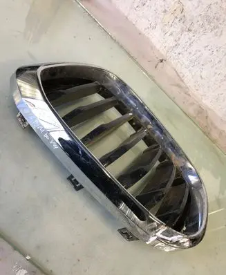 BMW X4 G02 Front grill 8469959