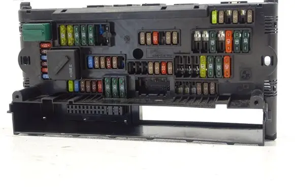 BMW X3 F25 Fuse module 9259467 04915088