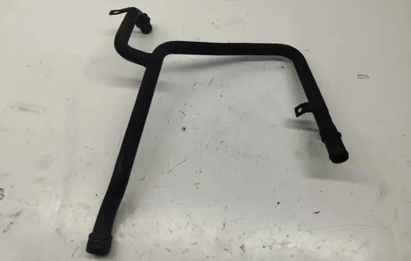 Audi A6 S6 C5 4B Engine coolant pipe/hose 059121075K