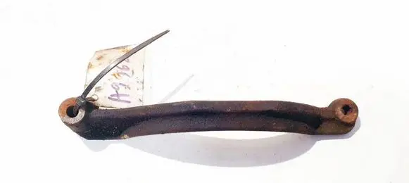 Peugeot 207 Engine mounting bracket