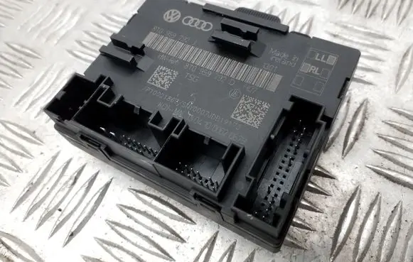 Audi A5 8T 8F Door control unit/module 8T0959792D