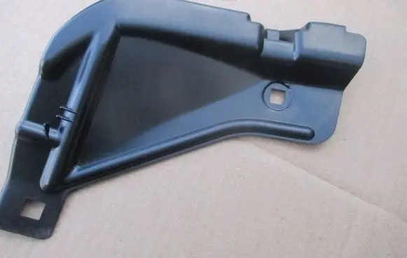 Toyota Corolla E120 E130 Rear mudguard 5218502040