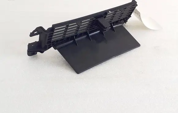 Maserati Levante Other center console (tunnel) element 105883910C
