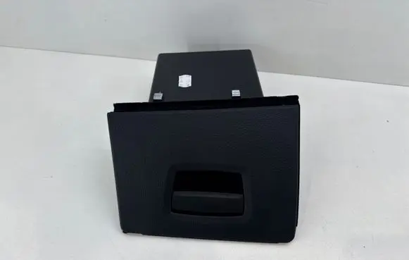 BMW 5 F10 F11 Glove box 112420