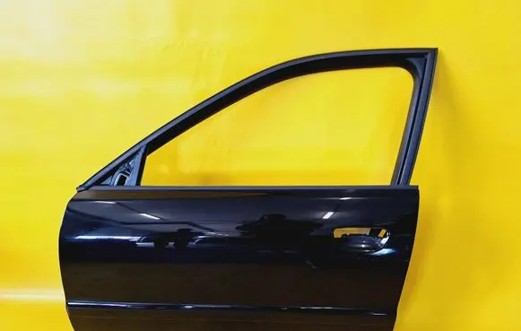 Audi A4 S4 B5 8D Front door