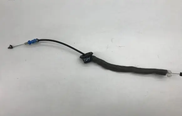 Audi A3 S3 8V Front door cable line 