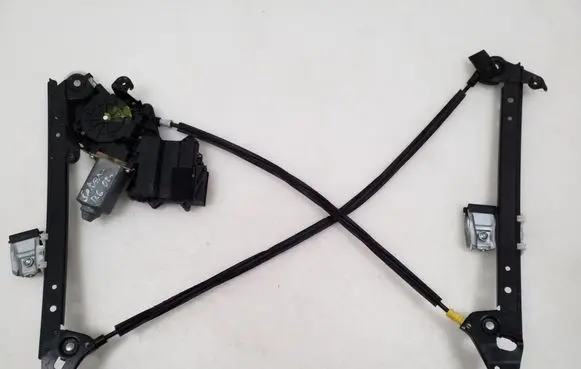 Volkswagen Sharan Rear door manual window regulator 7M3959812