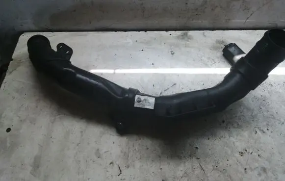 Volkswagen Golf VI Intercooler hose/pipe 1K0145762HJ