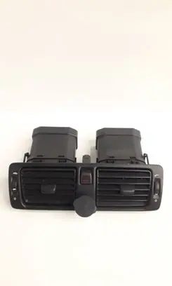 Volvo V50 Dash center air vent grill