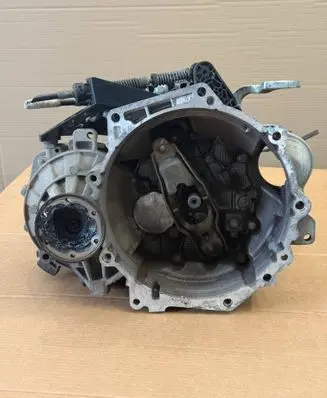 Volkswagen Golf VII Manual 5 speed gearbox QYB