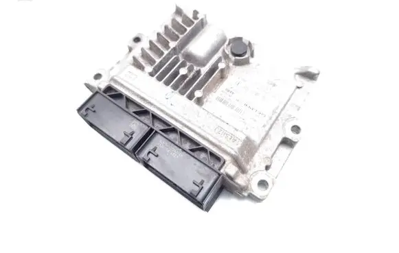 Ford Mondeo MK V Engine control unit/module DS7112B684XC 28575336 HS7A12A650CBA