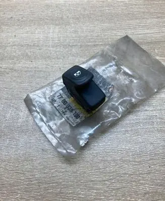 Renault Megane I Electric window control switch 7700838100 838100G