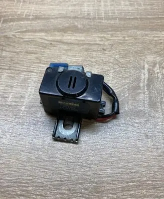Mitsubishi Pajero Horn buzzer relay MB649187
