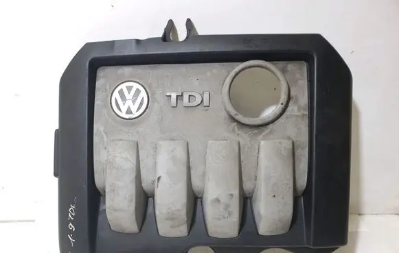 Volkswagen PASSAT B6 Engine cover (trim) 03G103925
