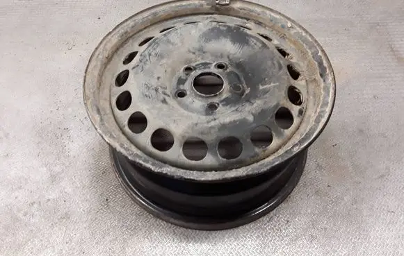 Volkswagen PASSAT B6 R16 steel rim 3C0601027M