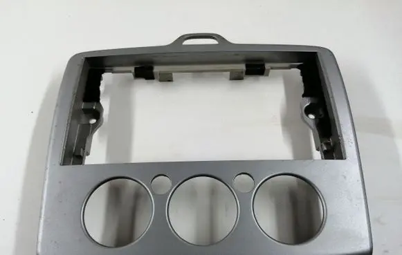 Ford Focus Dashboard center trim panel 4M5118522ADW