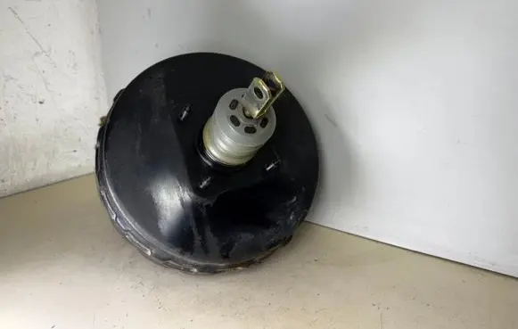 Volkswagen Multivan T4 Brake booster 7D0612101D 03775732014 0377573201