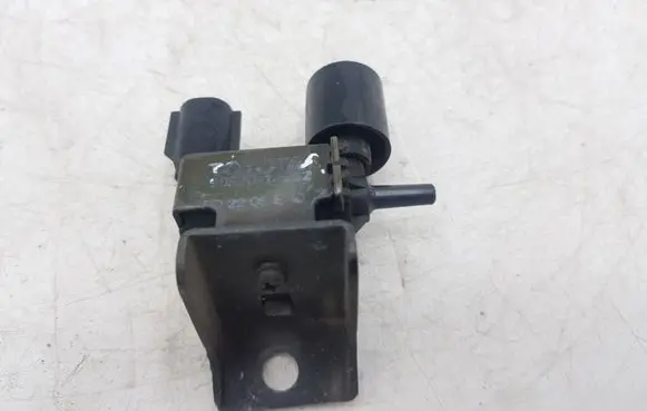 Toyota Corolla E120 E130 Turbo solenoid valve 9091012232