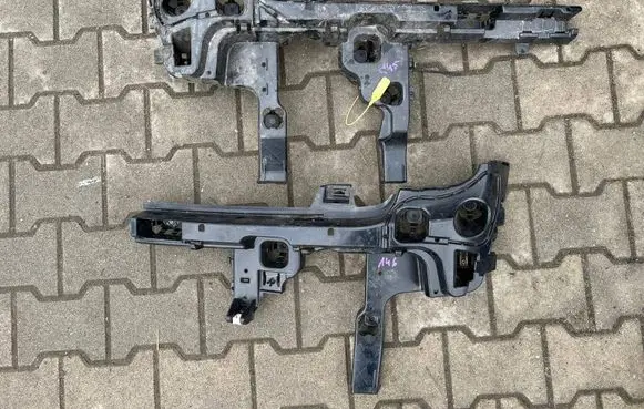 Mini One - Cooper F56 F55 Rear bumper mounting bracket 7411145 7411146