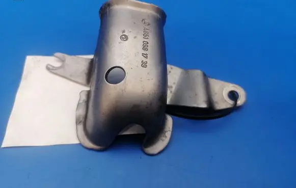 Mercedes-Benz E W212 other engine part A6510981739