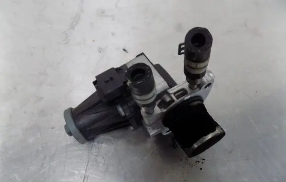 Peugeot 308 EGR valve