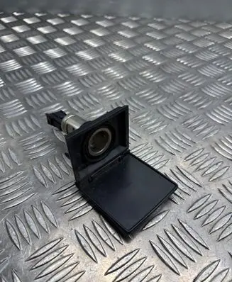 Nissan 350Z Cigarette lighter 