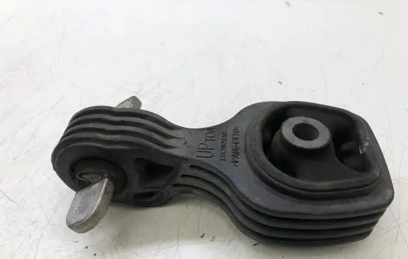Honda CR-V Engine mount bracket 806050