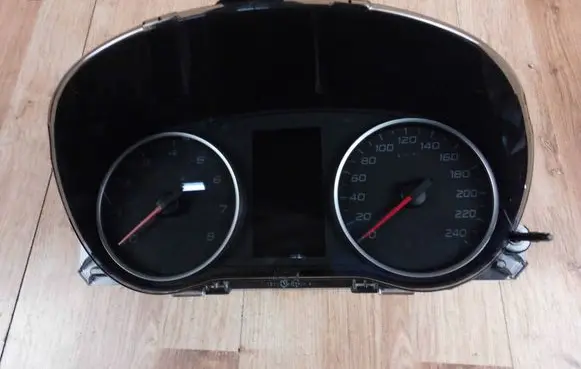 Mitsubishi Eclipse Cross Speedometer (instrument cluster) 8100C412