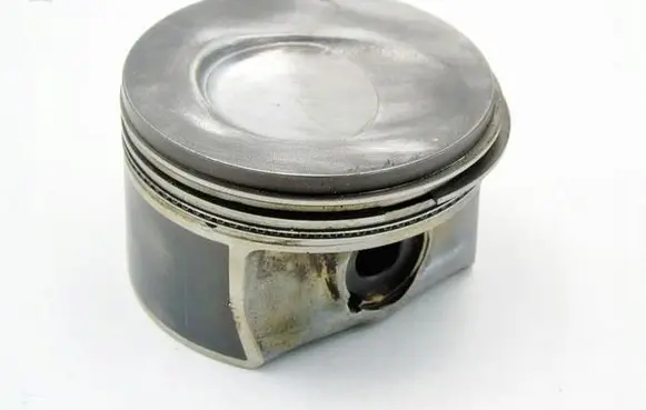 Skoda Fabia Mk2 (5J) Piston 71L55