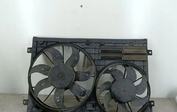 Volkswagen PASSAT B6 Electric radiator cooling fan