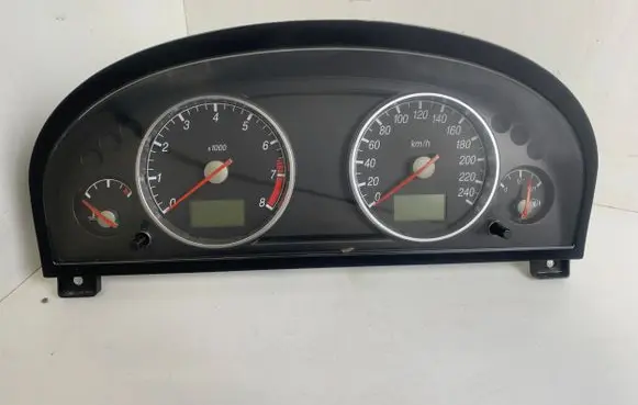Ford Mondeo Mk III Speedometer (instrument cluster) 1S7F108411