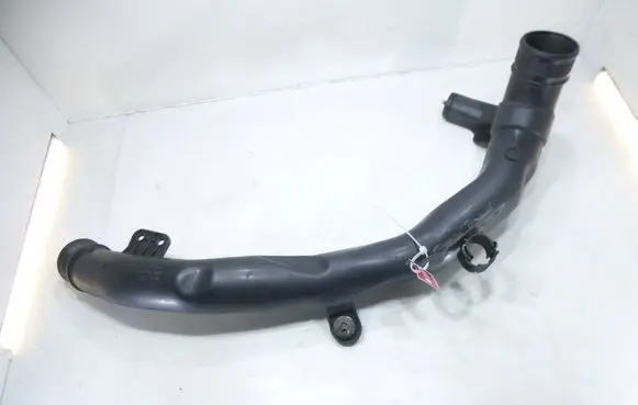 Intercooler hose/pipe