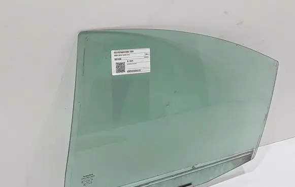 Volvo S60 Rear door window glass 30674338